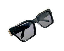 Load image into Gallery viewer, President V1 - Manhattan